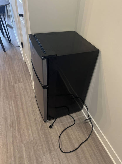 Compact Refrigerator